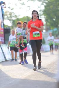 BIB: 1436
                            <button type="button" onclick="openModal(3654478)" class="btn btn-primary btn-sm float-right btn-popup" data-toggle="modal" data-target=".modal-high-quality">
                        <i class="fas fa-shopping-cart"></i> Add to Cart
                    </button>
                                            <button type="button" onclick="isThisMe(3654478, true)" class="btn btn-success btn-sm float-right btn-popup btn-isme hidden" data-toggle="tooltip" data-placement="bottom" title="นี่คือรูปของคุณใช่ไหม คลิกที่นี่เพื่อเอาเข้าอัลบั้ม">
                        <i class="fas fa-plus"></i> Add to album
                    </button>
                    <button type="button" onclick="isThisMe(3654478, false)" class="btn btn-warning btn-sm float-right btn-popup btn-isnotme hidden">
                        <i class="fas fa-ban"></i> Remove from album
                    </button>